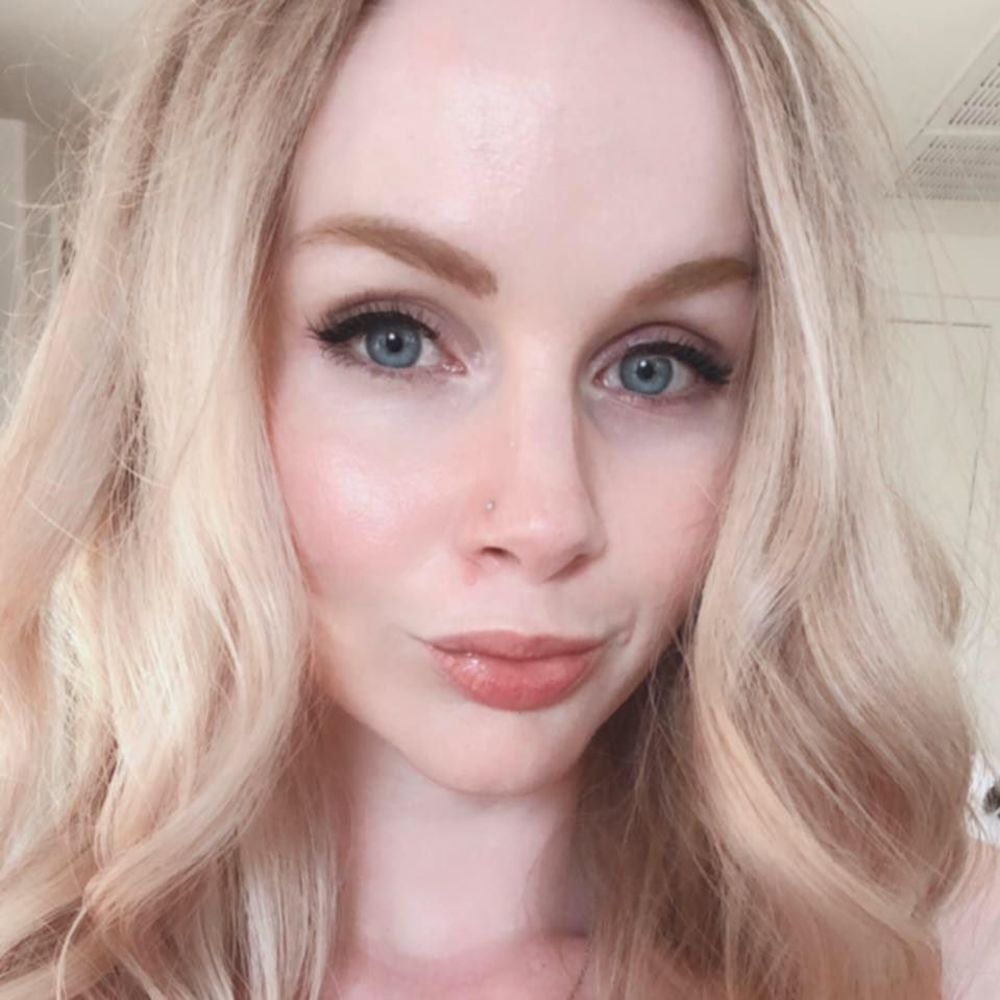 Meet your Posher, Camille